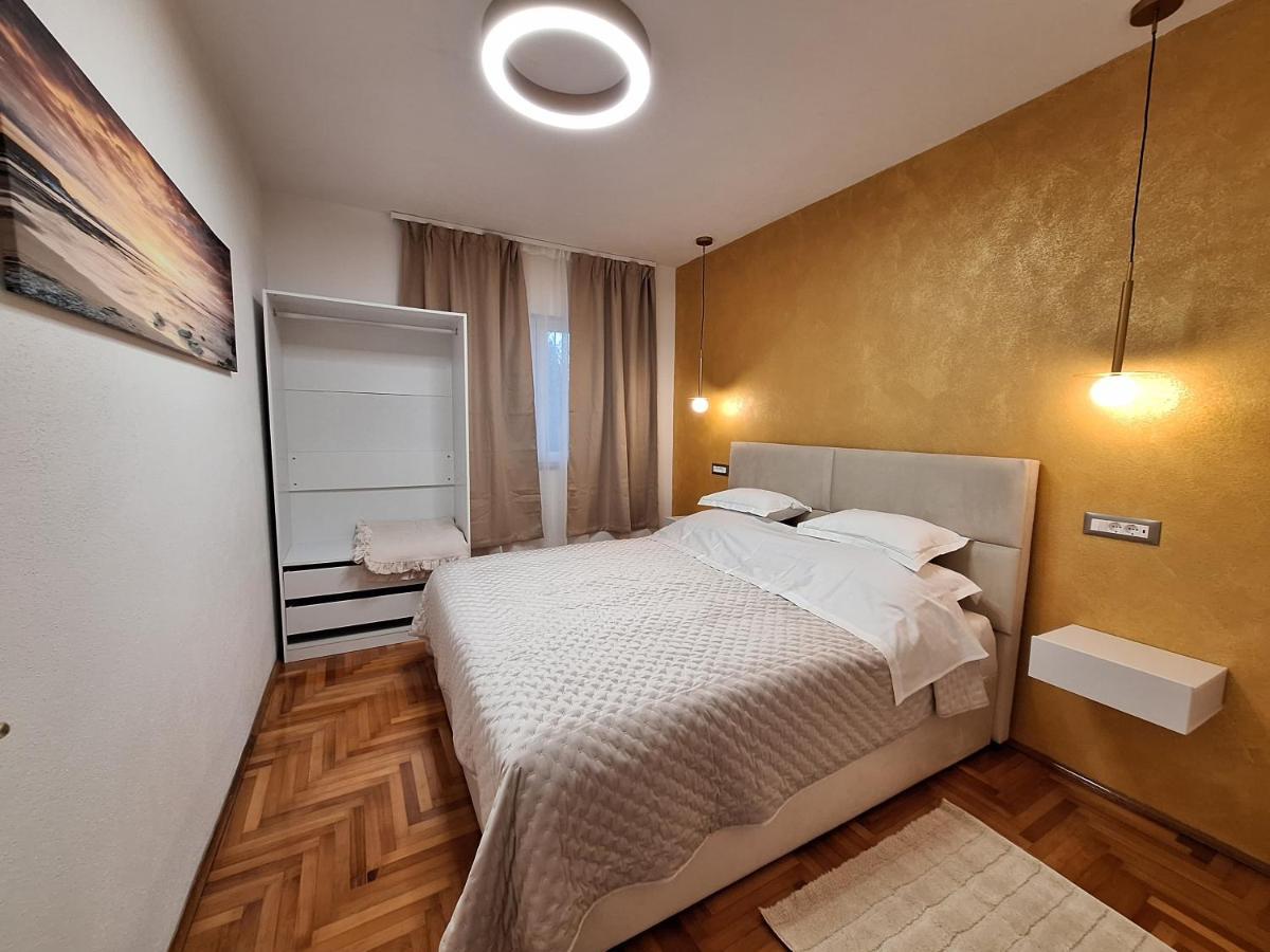 Apartman K. & M. Kolumbic Sveta Nedelja  Exterior photo